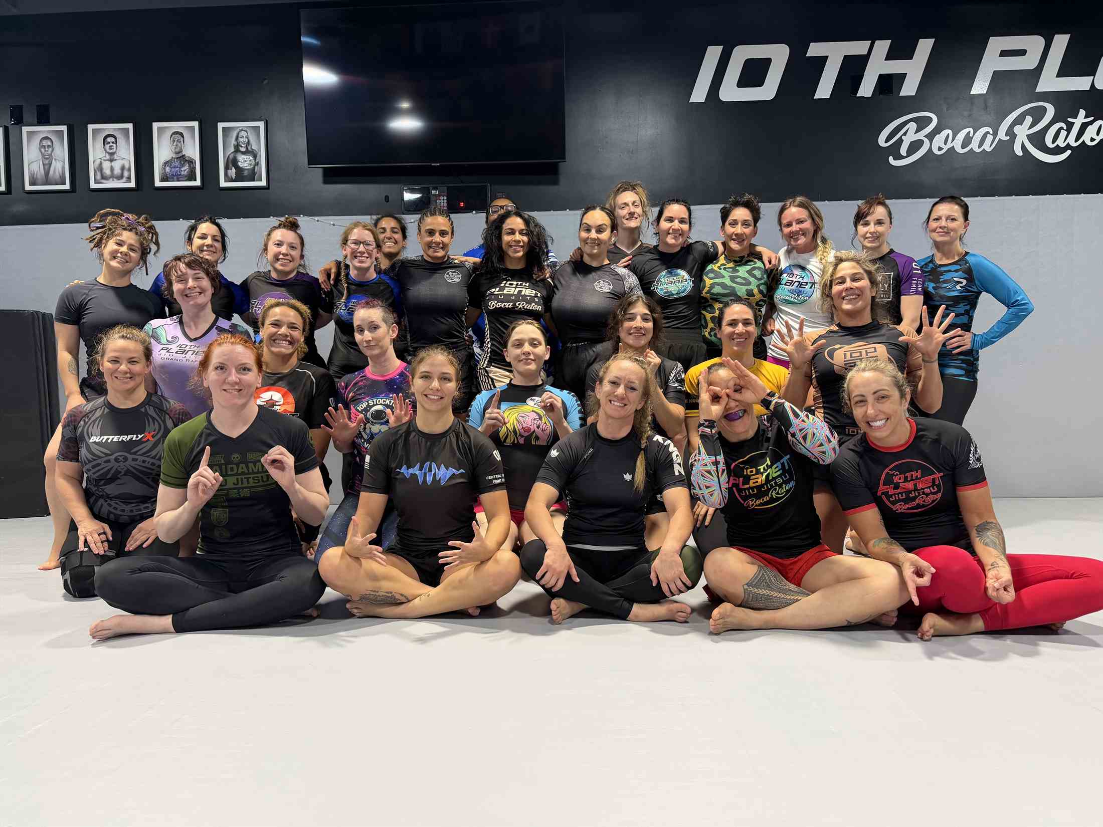Femvasion participants gathered at 10th Planet Boca Raton